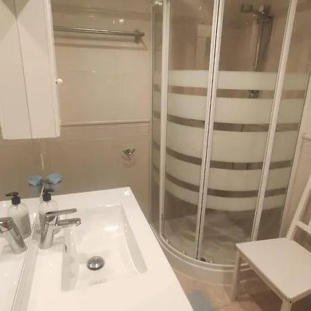 Benal 1 Holidays Sea View Malaga Apartamento *